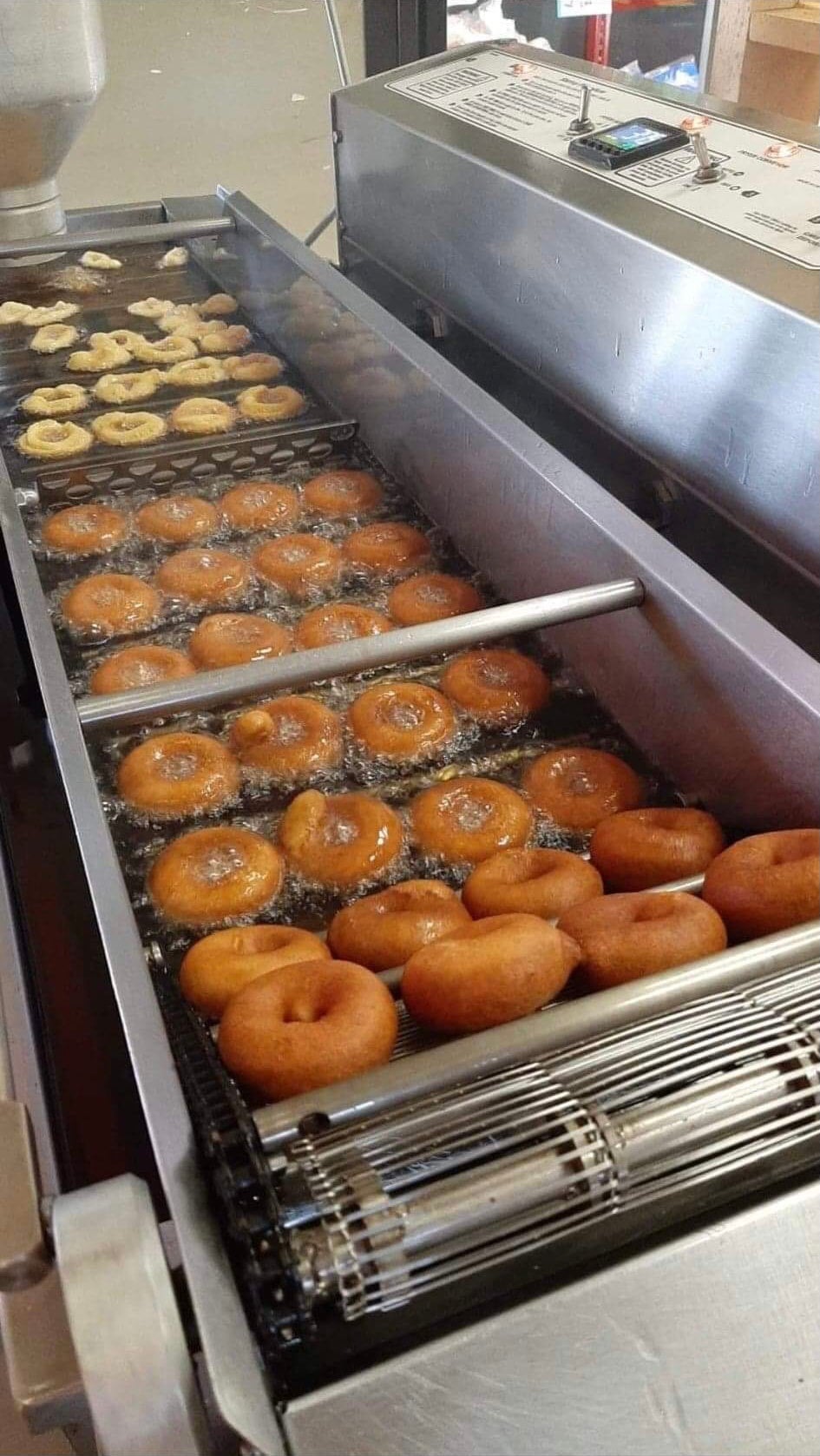 Beignes aux patates sucrées et sucre d'érable